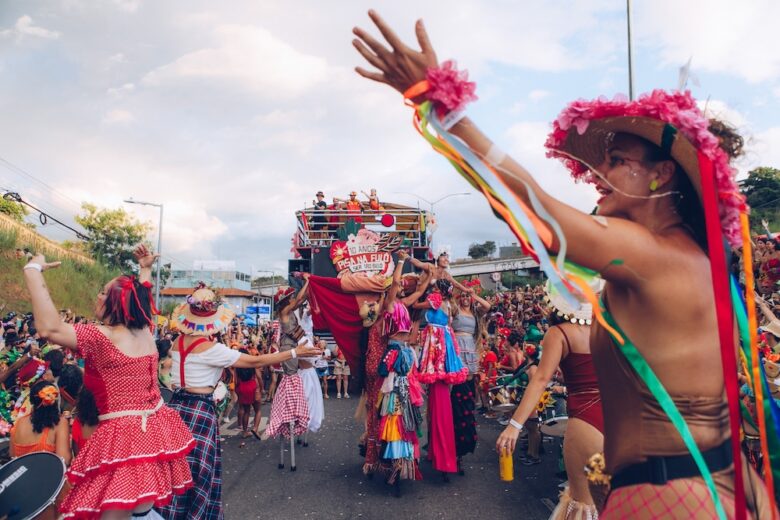Prefeito veta terça-feira de Carnaval como feriado em Belo Horizonte