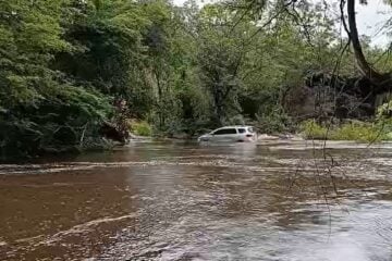 Cabeça d’água deixa famílias ilhadas e mobiliza resgate dos bombeiros em Minas Gerais