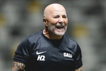 Atlético anuncia saída de Jorge Sampaoli após reunião na Cidade do Galo