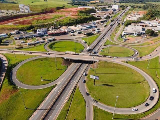 BR-381: rodovia Fernão Dias deve receber 1,6 milhão de veículos no Carnaval