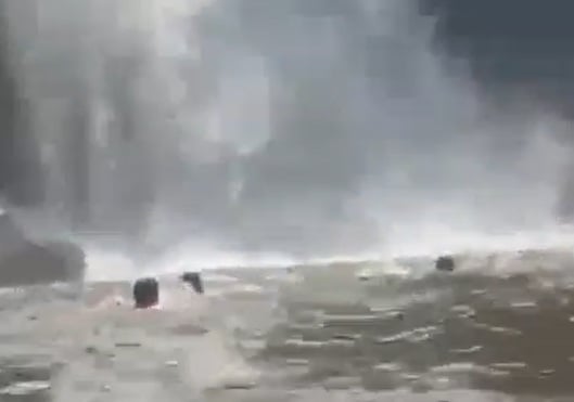 Bombeiros resgatam homem de 42 anos após afogamento em Conceição do Mato Dentro