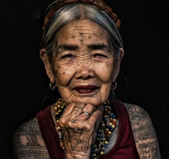 Pele como arte: Museu de Itabira abre exposição imersiva que transforma o corpo em obra viva