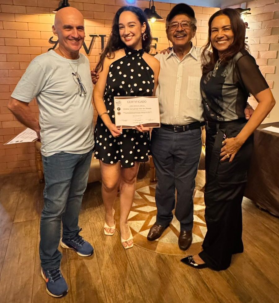 Le Ville Bistrô encanta participantes em "Curso de Introdução ao Mundo do Vinho"