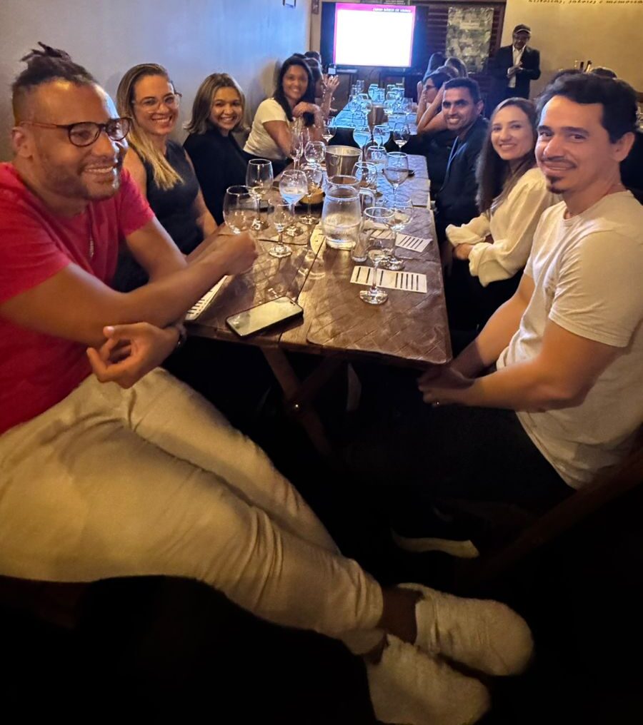 Le Ville Bistrô encanta participantes em "Curso de Introdução ao Mundo do Vinho"