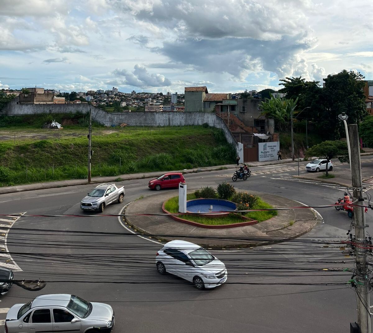 Sábado será de instabilidade e chuva em Minas Gerais, aponta previsão do tempo