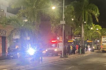 Mulher de 37 anos é atropelada por motocicleta na avenida João Pinheiro, em Itabira