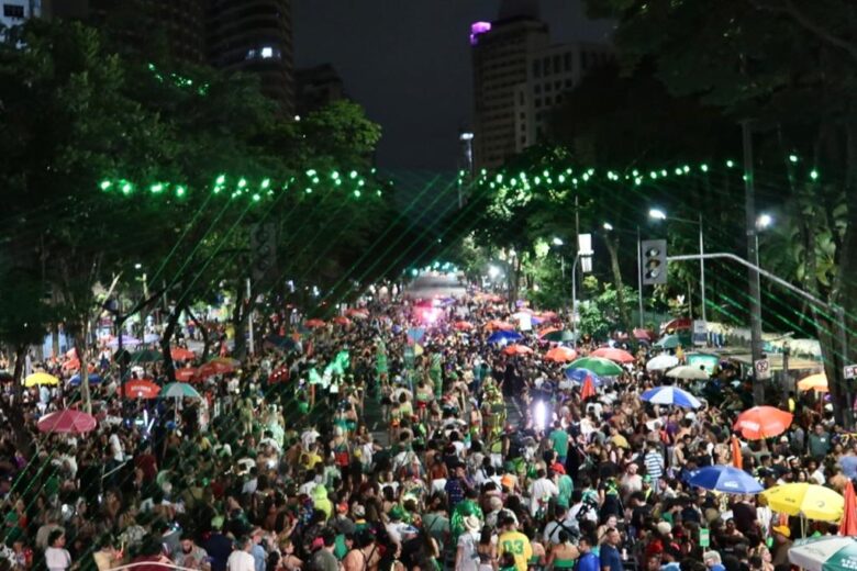 Carnaval de Belo Horizonte lança sistema para acompanhar blocos, escolas de samba e programação descentralizada pela cidade