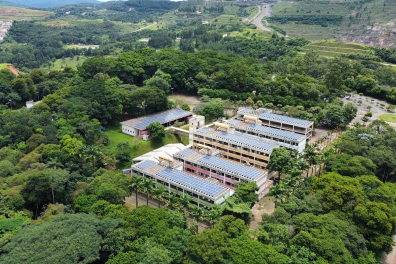Grupo de estudos de psicologia promove debate sobre obra de Frantz Fanon na Funcesi