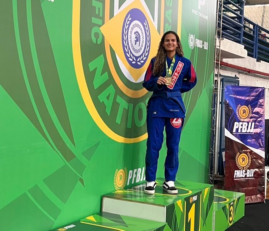 Itabira conquista títulos de jiu-jítsu do BJJ Championship na Arena Paris Saint Germain, em Belo Horizonte