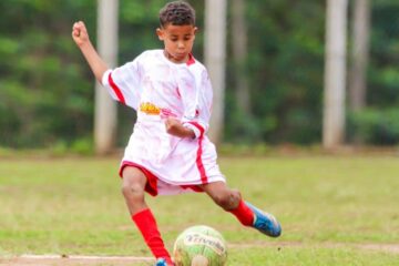 Rifa solidária busca viabilizar participação de jovem atleta em testes do Atlético-MG