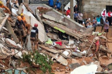 Número de mortos sobe para 36 após temporal na Zona da Mata; bombeiros mantêm buscas por 33 desaparecidos