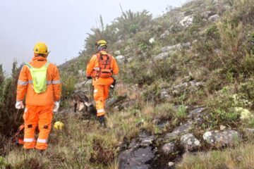 Irmãos desaparecem durante subida ao Pico da Bandeira e mobilizam força-tarefa interestadual
