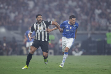 Rivalidade à parte: Cruzeiro parabeniza Atlético pelos 118 anos de história