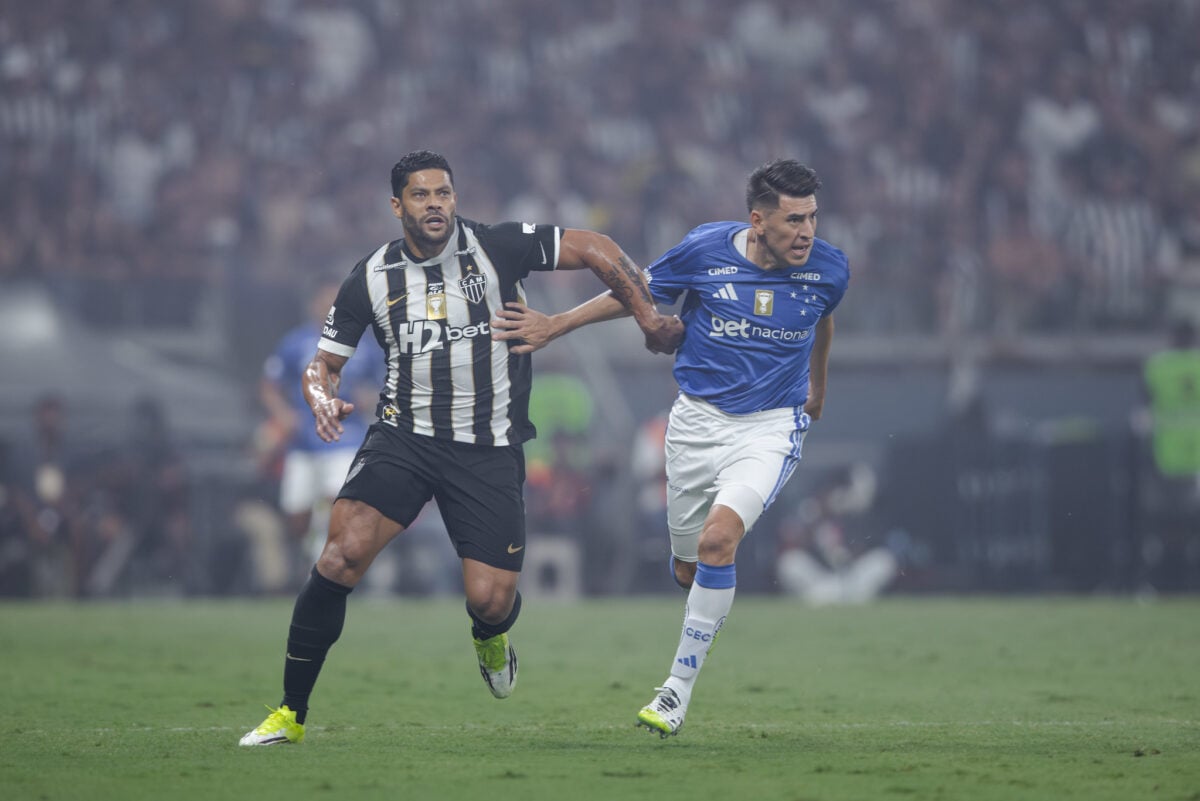 Rivalidade à parte: Cruzeiro parabeniza Atlético pelos 118 anos de história