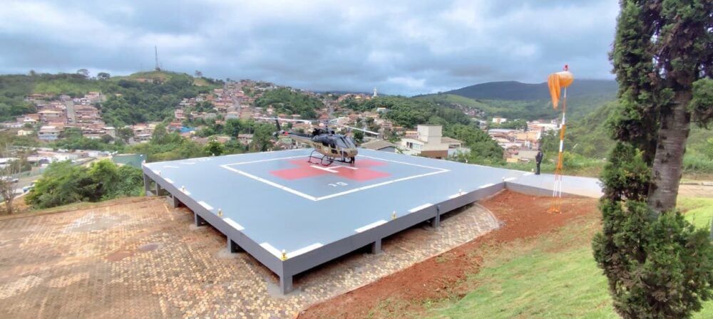 São Gonçalo inaugura heliponto do Pronto Atendimento e governo de Minas confirma abertura do bloco cirúrgico ainda este ano