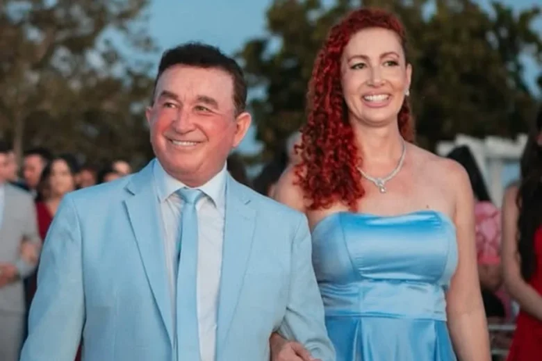 Cantor Amado Batista homenageia filha que faleceu aos 46 anos