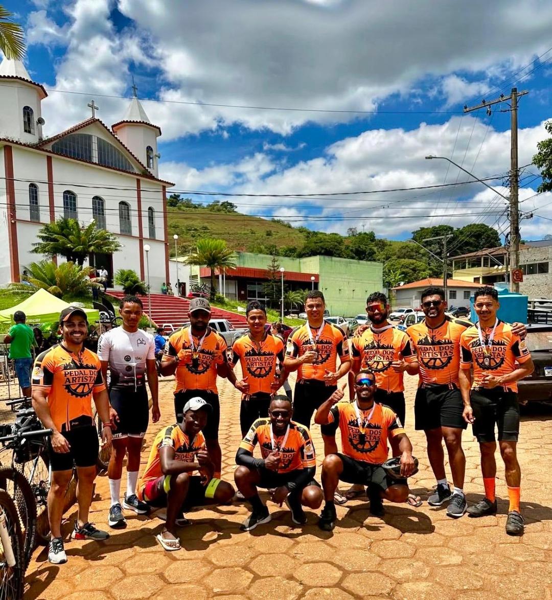 Itambiker – Desafio de Mountain Bike: equipe de São Gonçalo do Rio Abaixo se destaca na competição