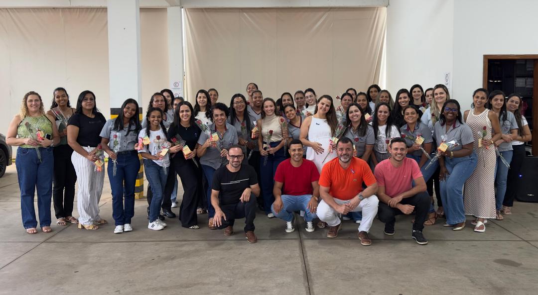 Dia Internacional da Mulher: Câmara de São Gonçalo do Rio Abaixo homenageou servidoras