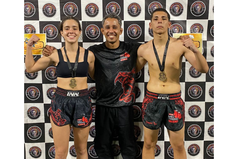 Atletas de Itabira conquistam ouro no Muay Thai com 100% de aproveitamento no Joker Fight, em Belo Horizonte