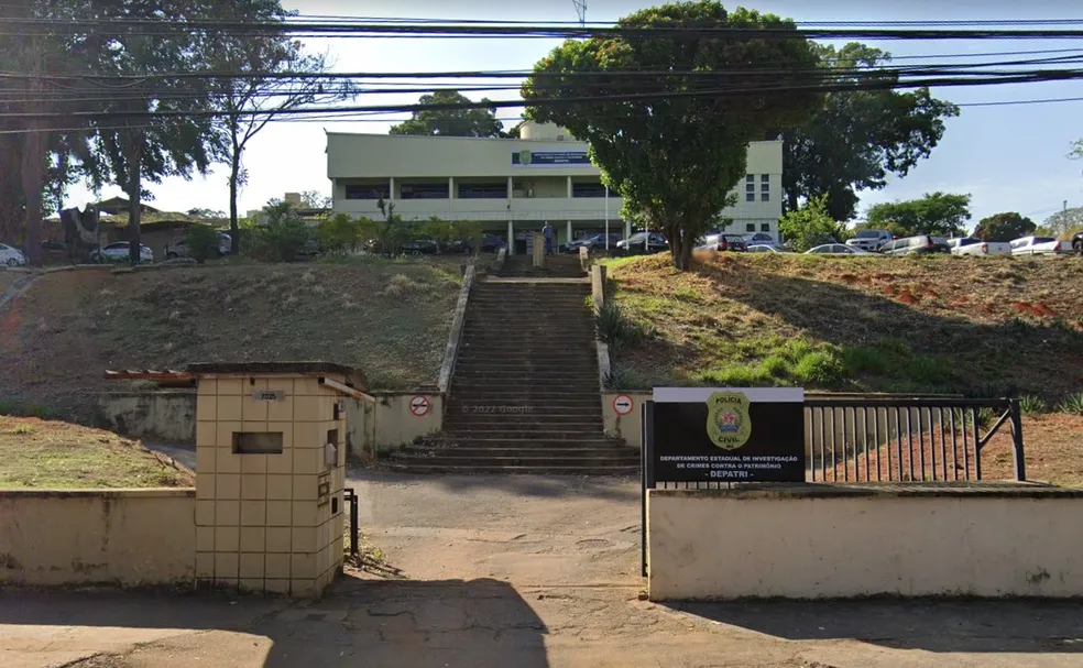 Operação prende quatro agentes públicos e cumpre buscas em BH e Ribeirão das Neves