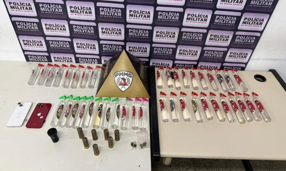 Dupla é presa com lança-perfume, munições calibre 12 e maconha no bairro Machado, em Itabira