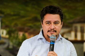 Carlin Filho justifica gastos da Câmara e detalha aplicação de recursos durante análise dos relatórios contábeis