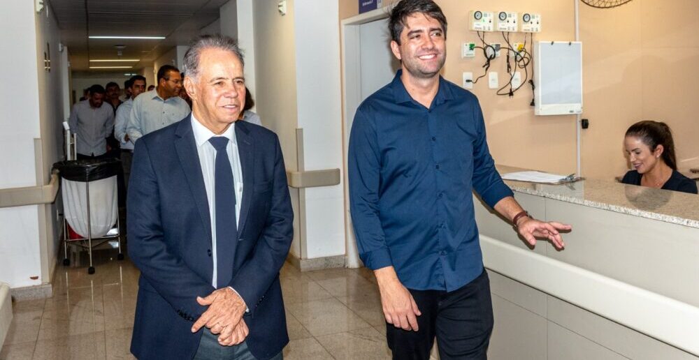 São Gonçalo inaugura heliponto do Pronto Atendimento e Governo de Minas confirma abertura do bloco cirúrgico ainda este ano
