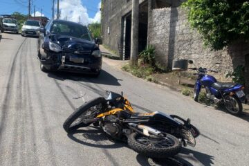 Motociclista é encaminhado ao hospital após acidente de trânsito em João Monlevade