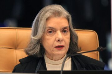 Ministra mineira do STF relata ameaça de bomba em Brasília e faz discurso firme: “Estou vivíssima”