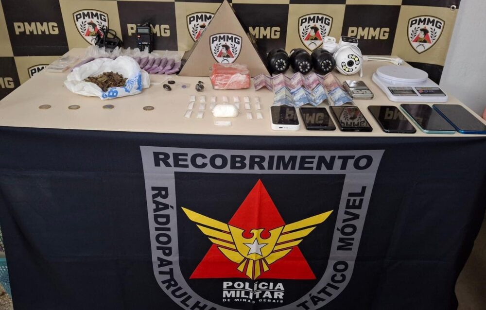 Polícia Militar prende dois suspeitos por tentativa de homicídio e tráfico de drogas em João Monlevade