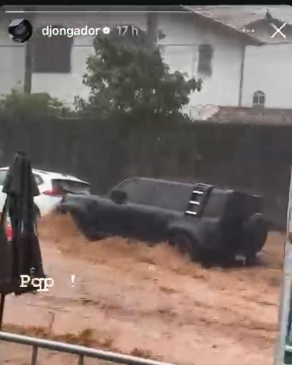 Temporal causa enxurrada em BH e carro do rapper Djonga quase é levado pela correnteza