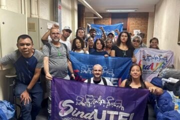 Trabalhadores ocupam sedes regionais da Educação e pressionam por suspensão de Leilões de escolas e revisão do reajuste salarial em Minas