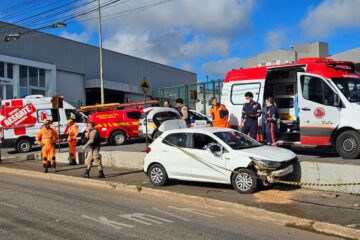 Homem é executado a tiros dentro de carro na avenida Alberto Lima, em João Monlevade