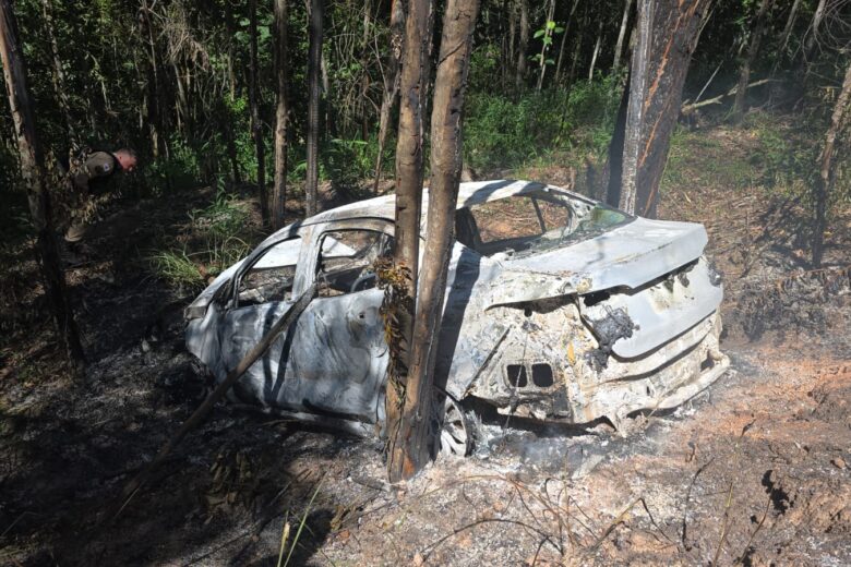PM identifica suspeito de homicídio em João Monlevade e localiza carro usado no crime incendiado em São Gonçalo