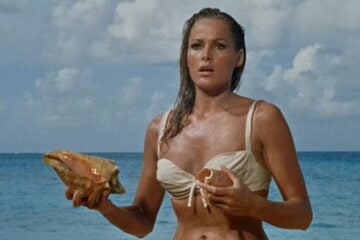 Ursula Andress, icônica Bond girl, é vítima de golpe de R$ 120 milhões
