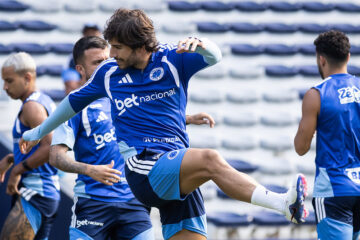 Cruzeiro retorna à Libertadores após seis anos e enfrenta o Barcelona no Equador; Rádio Caraça transmite a partida