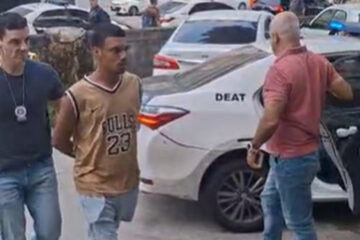 Ambulante é preso após tentar vender churrasquinho de R$ 10 mil para turista britânica