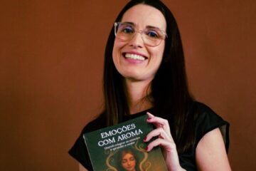 Itabirana Tatiane Assis Gomes lança o livro Emoções com Aroma