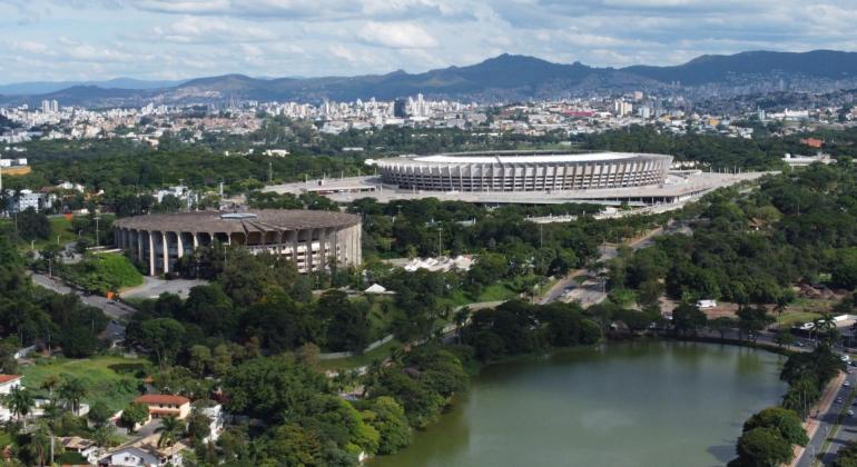 Feriado do Dia do Trabalho fecha centros de saúde e suspende limpeza urbana em BH