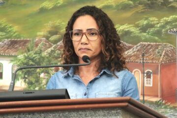 Irmã de atleta vítima de câncer usa tribuna da Câmara para alertar sobre agressividade da doença