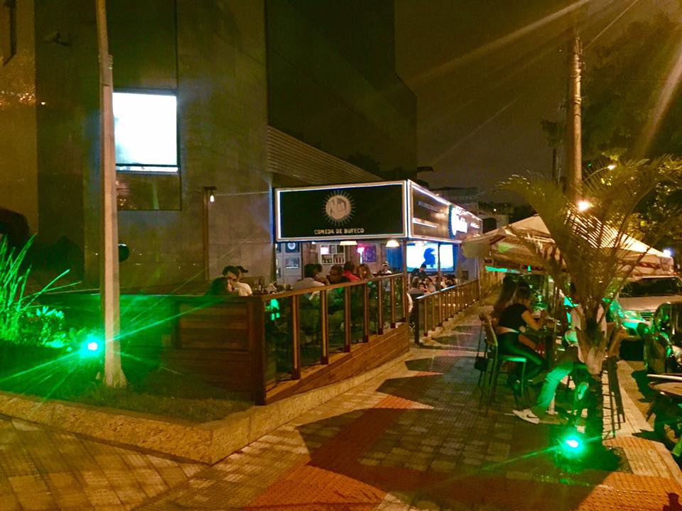 Irmãos são executados em bar na região da Pampulha e ataque deixa mais quatro feridos