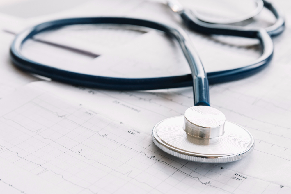 Médico terá que indenizar paciente por negligência após cirurgia de vesícula em Ferros