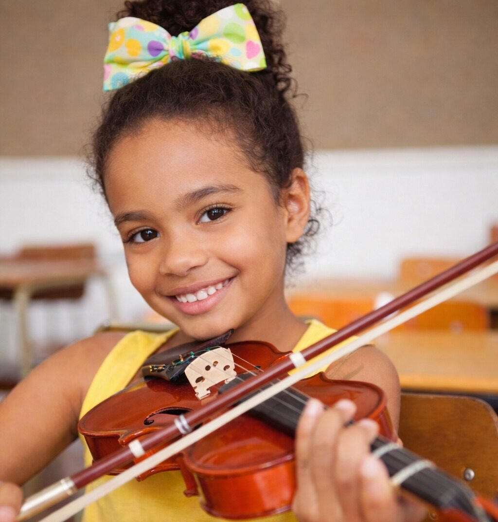 FCCDA abre vagas para formação musical e instrumentos em Itabira