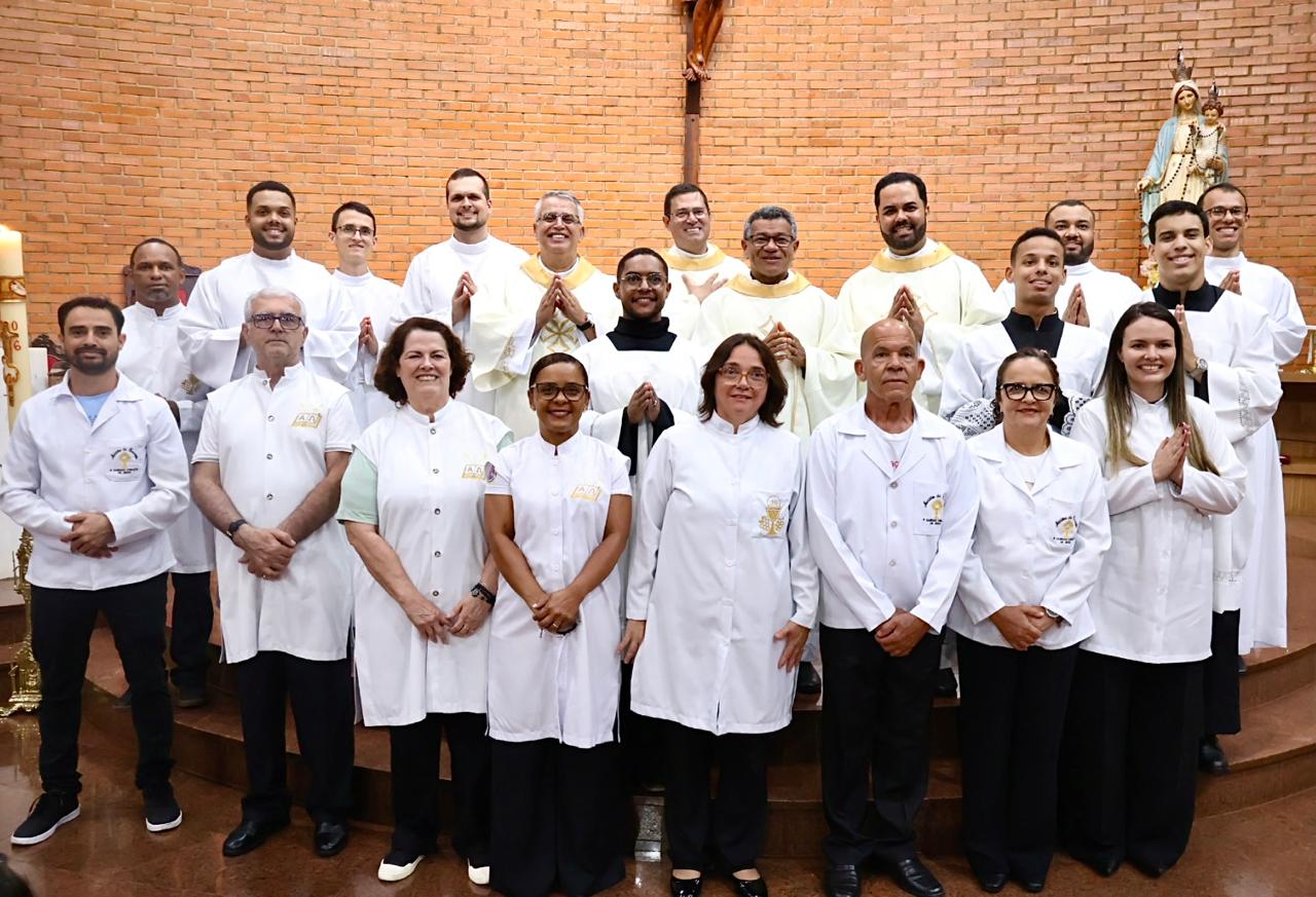 Tríduo pelos 200 anos da Paróquia Nossa Senhora do Rosário segue até domingo em Itabira; confira a programação