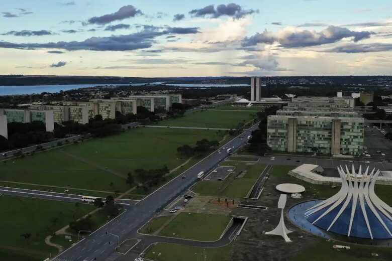 Ipea faz pesquisa para combater desinformação sobre políticas públicas