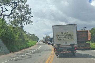 Nesta terça-feira, motoristas enfrentam mais um dia de congestionamentos na BR-381