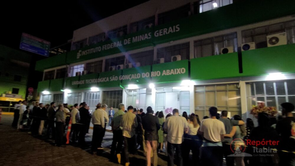 Unidade Tecnológica do IFMG é inaugurada em São Gonçalo; aula inicial de Química marca início das atividades