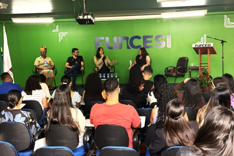 Conferência na Funcesi debate políticas de acolhimento e combate ao feminicídio