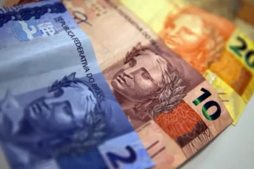 INSS começa a pagar nesta sexta (24) primeira parcela do décimo terceiro para 23,3 milhões de segurados