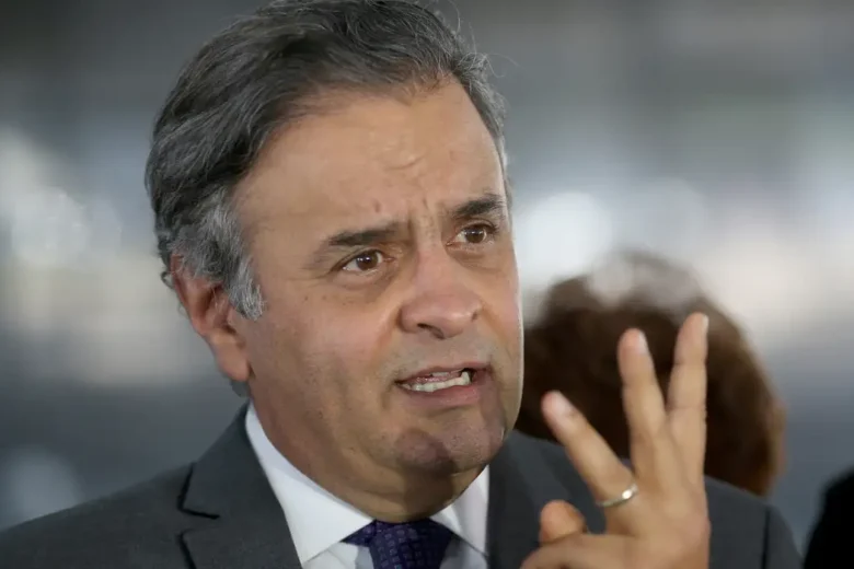 Aécio tem maior rejeição entre políticos pesquisados em Minas